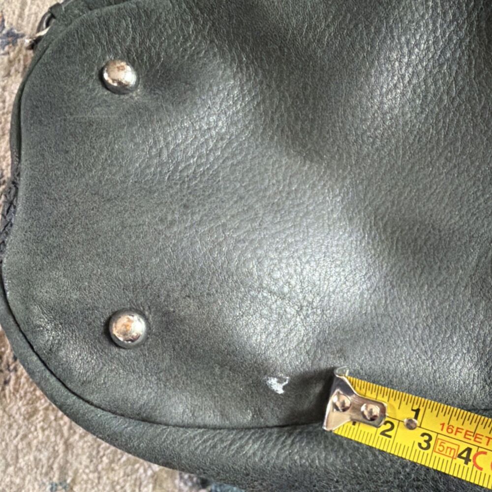 Aimee Kestenberg Black Pebbled Shoulder Bag Zip Closure Adjustable Strap Charm - Picture 6 of 11
